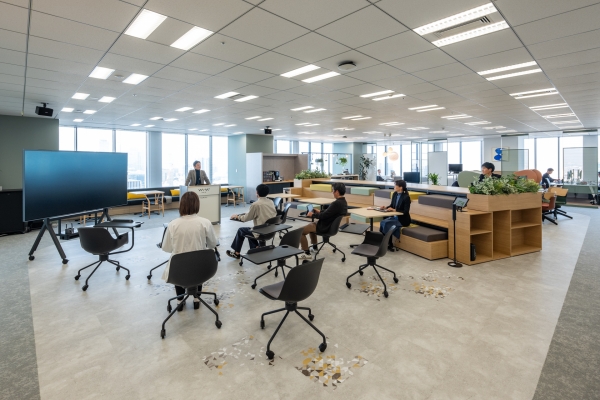 （1）コワーキングエリア