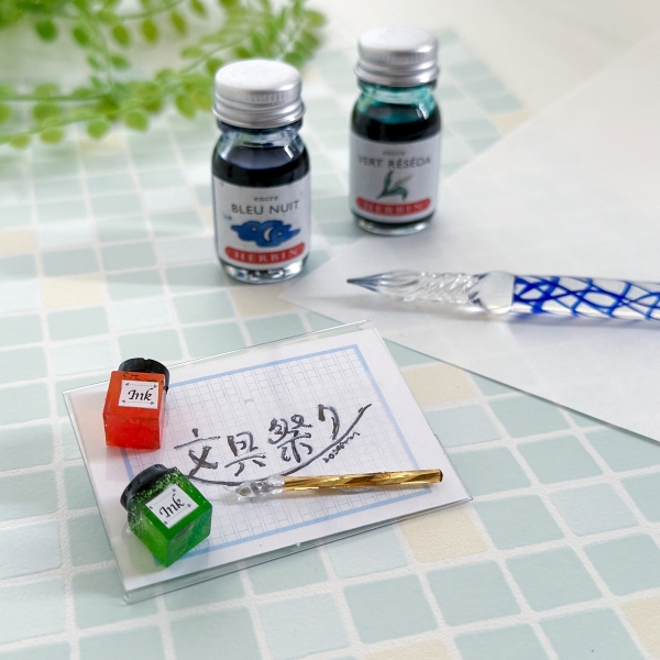 ◆ガラスペン体験もできる！レジンでつくるミニチュアガラスペン