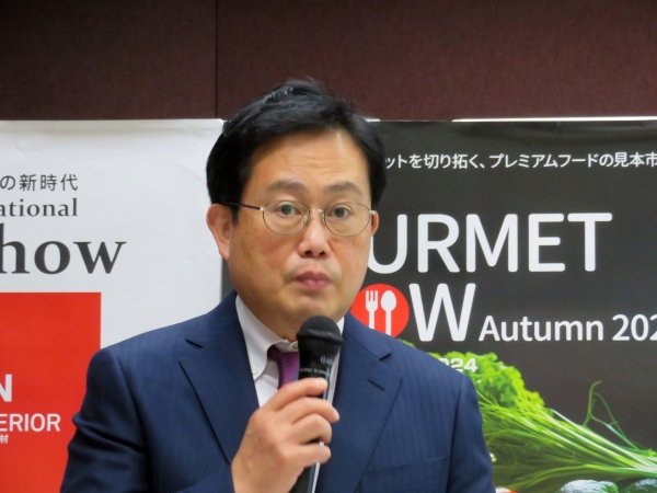 芳賀信享社長は「春のギフト・ショーは同時開催展を含めた総出展社数は2939社、総来場者数は3日間合計で22万3040人で、昨年秋の実績を上回った。会場では活発な商談が行われ、出展社からは多くの喜びの声をもらえた」と報告