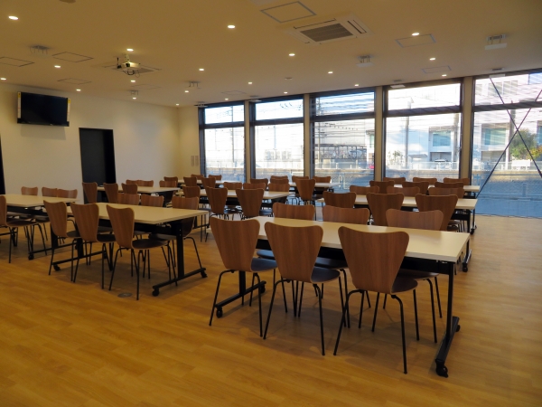 社員にも快適に過ごしてもらえる食堂