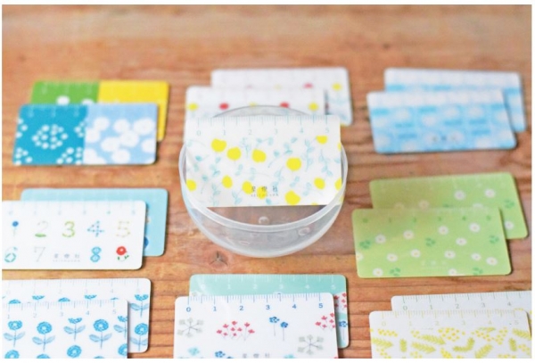 星燈社　カプセル入り ミニ定規イメージ