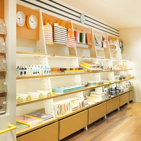 K.Itoya 2F キッズコーナー