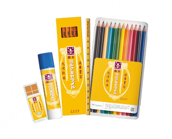 、ミルクキャラメルデザイン文房具セット（修正テープ「モノポケット」、スティックの り「消えいろピット」、鉛筆「木物語」、色鉛筆「ＮＱプラケース１２色入り」)
