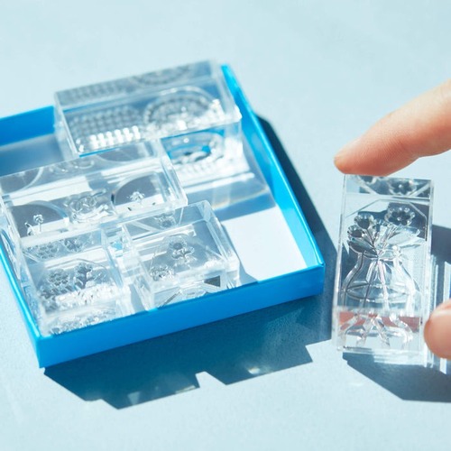 キングジム　氷印　小サイズ583円　大サイズ638円　セット2,640円