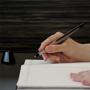 ＜ デザイン部門 ＞　株式会社東海理化　エクスプロリカ ペン