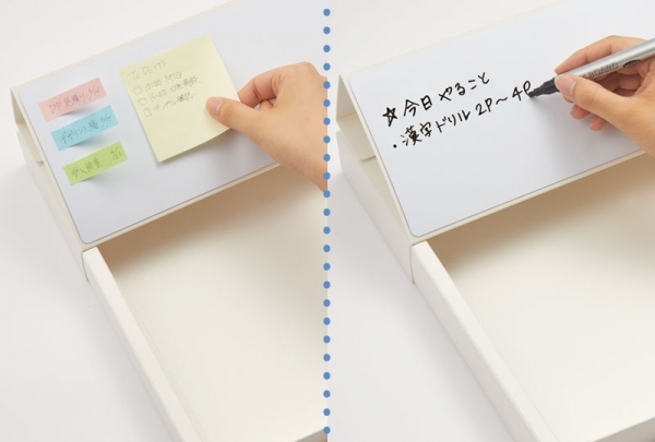 「ホワイトボード付き」ふせんを貼ったり、メモ書きができるホワイトボード付き