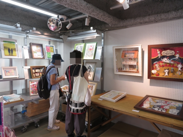 はんけしくんインストラクターによる、消しゴムはんこの作品展示