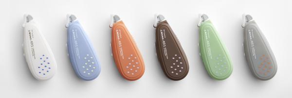 カラー展開は６色、代表色のミルクホ ワイト、これに色味を加えた、ミルクブル ー、ミルクオレンジ、ミルクブラウン、ミ ルクグリーン、ミルクグレー(写真上、左 から)