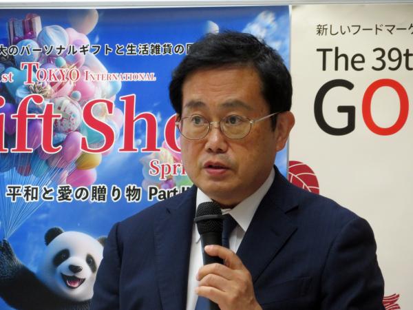 芳賀信享社長は、先日開催した第100回の東京ギフト・ショー秋について「同時開催展を含めた総出展社数は2798社、総来場者数は3日間合計で21万9261人でした。会場では活発な商談が行われ、出展社からは多くの喜びの声をもらった」と報告