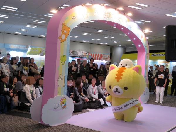 広報就任2（ニャー）周年記念サンエックス広報 ころころコロニャ