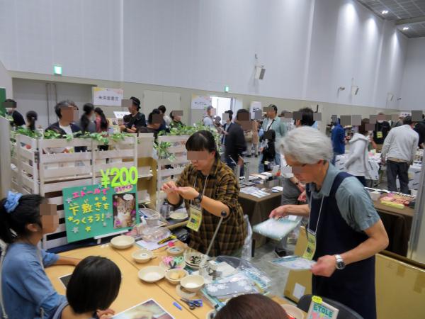 エトールのキットでオリジナル下敷きのワークショップ「下敷きをつくろう！」アルテ