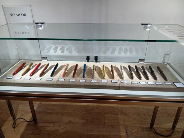 セーラー万年筆　蒔絵万年筆