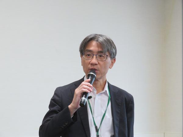 森大輔社長は「本日はノベルティ商材を探しに多くの方が来場します。我々とメーカーとで、来場者の期待を超える提案をして、実りのある展示会にしていきます」と挨拶